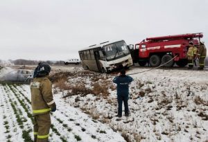 В Пензенской области произошла страшная авария с участием автобуса и иномарки
