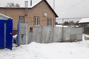 Житель Пензенской области зарезал молодую жену во дворе дома