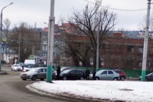 Три автомобиля устроили ДТП у «Глобуса» в Пензе