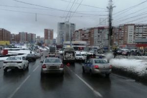 Пензенцы сообщили о массовой аварии в микрорайоне Арбеково