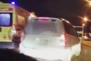 К месту массовой аварии в Пензе прибыла «скорая». Видео