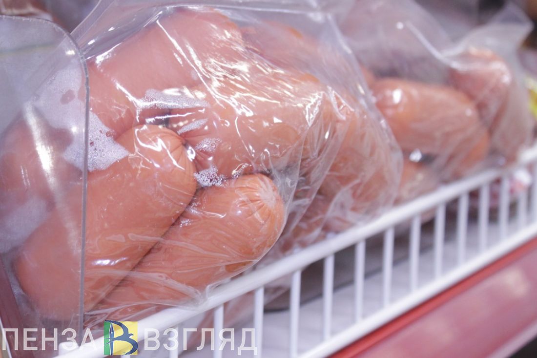 Жительница Пензенской области торговала небезопасными сардельками