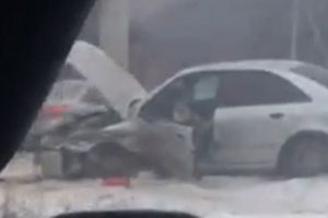 Появилось видео с последствиями жесткого ДТП возле «Дизель-Арены» в Пензе