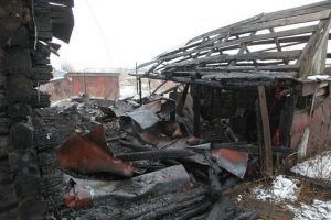 Появилось видео из сгоревшего дома в Пензенской области, где погибли трое