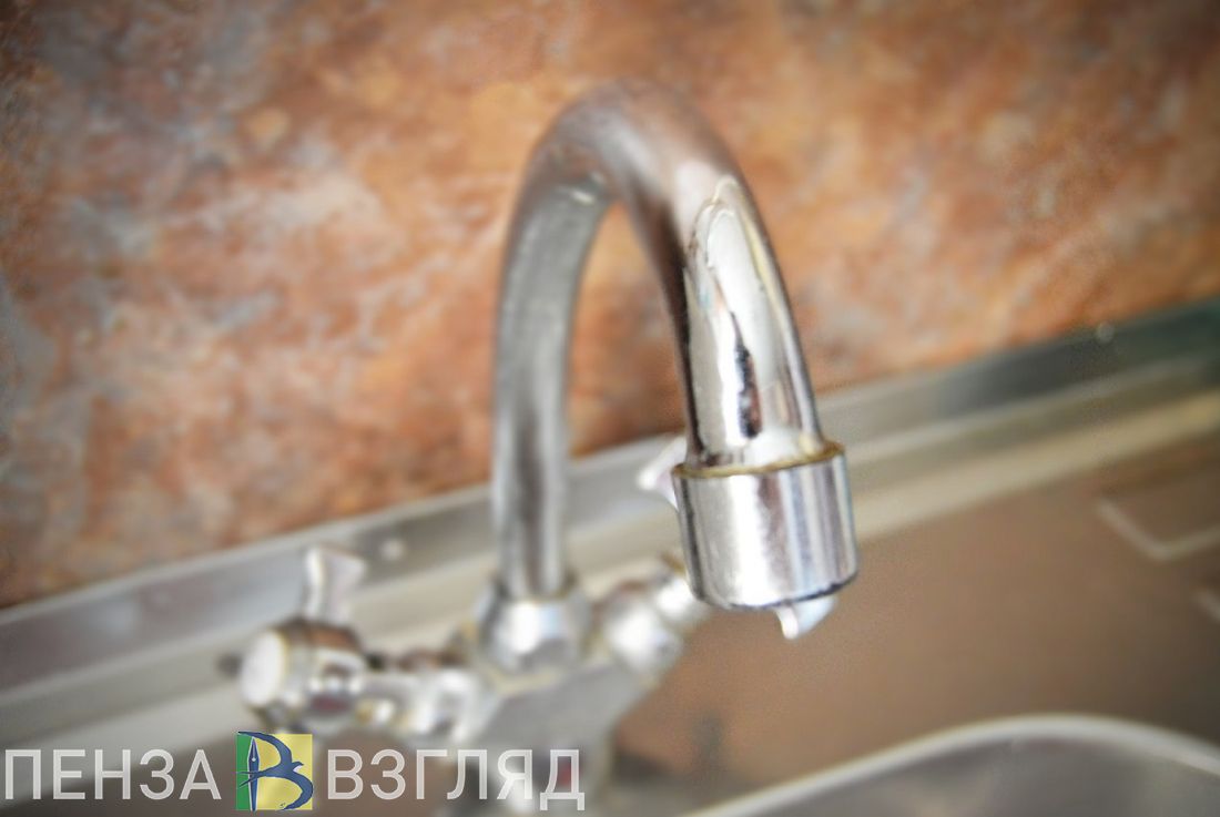 Трое жителей Пачелмы незаконно подключились к центральному водопроводу