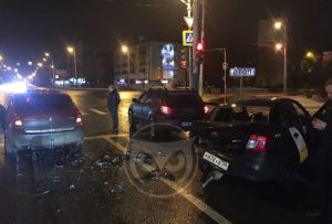 Стали известны подробности ночной аварии на улице Суворова в Пензе