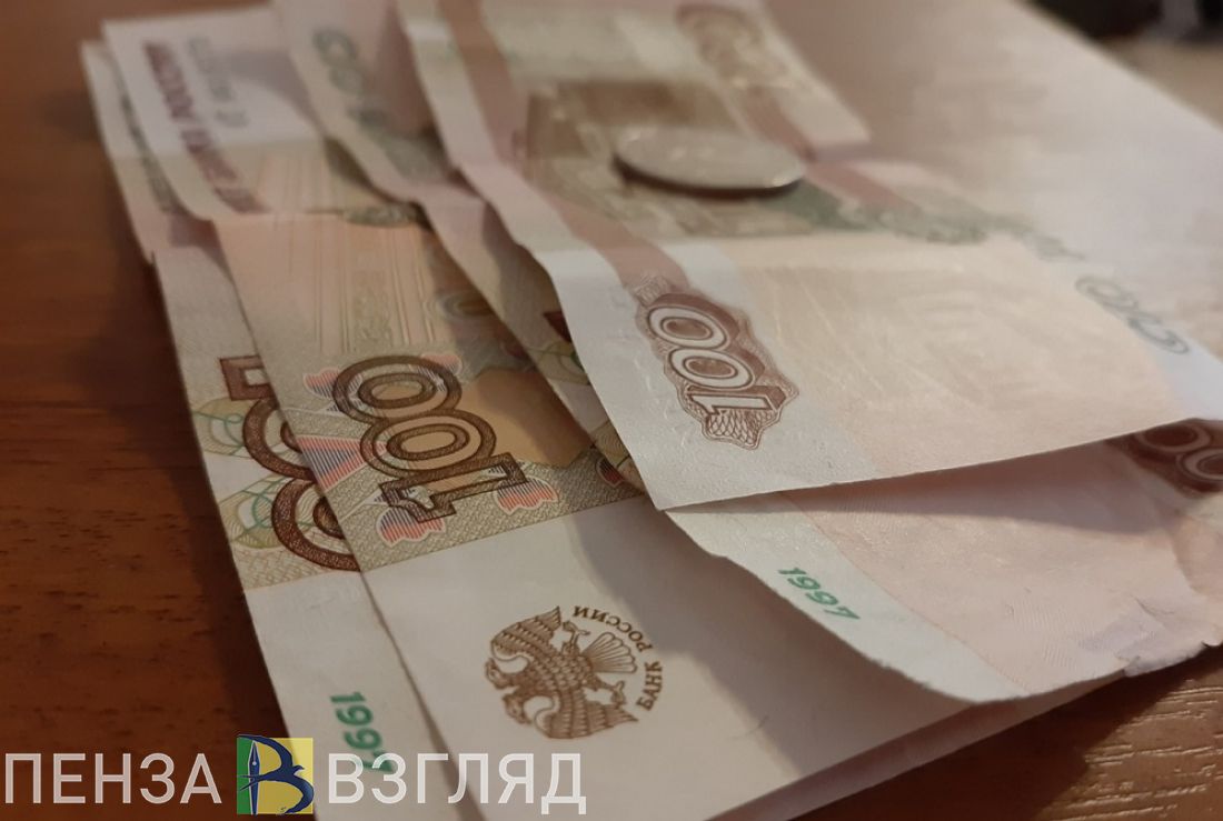В Пензе продавщица украла деньги из кассы в магазине, где работала
