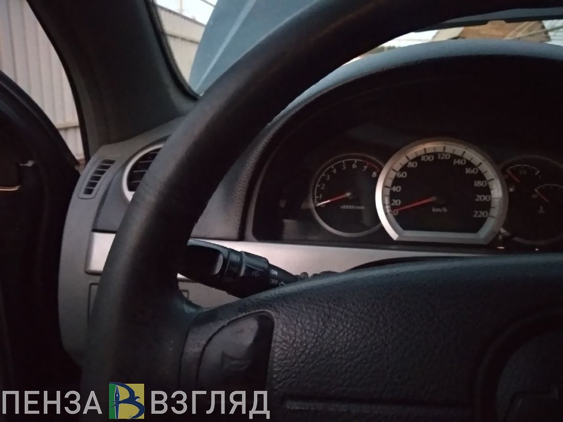 В Мокшане ночью задержали иномарку с пьяным водителем