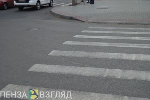 В Пензе молодой парень на «ВАЗе» сбил двух пешеходов