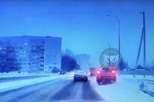 Внедорожник занесло. Опубликован момент ДТП на улице Окружной в Пензе
