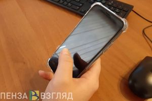 Пензячка лишилась 381 тысячи рублей после телефонных разговоров