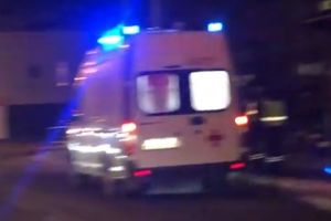 В Терновке к месту ДТП с пешеходом приехала «скорая»