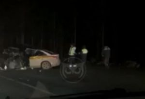 В Пензенской области машина такси превратилась в «месиво». Видео