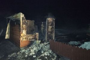 Пензенское МЧС сообщило о двух погибших в ночном пожаре