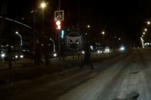 Момент ДТП в пензенском микрорайоне Арбеково попал на видео