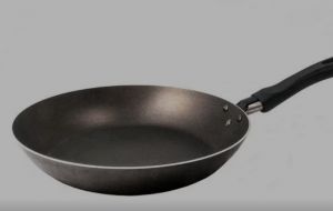 В Заречном мужчина избил жену сковородкой