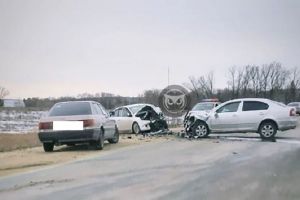В жестком ДТП на дороге «Пенза – Кондоль» пострадали оба водителя