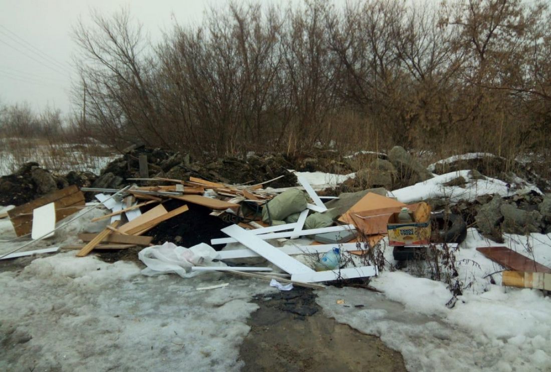 В Заре нашли большую несанкционированную свалку