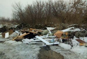В Заре нашли большую несанкционированную свалку