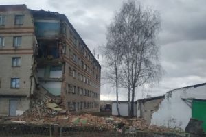 В Нижнем Ломове Пензенской области обрушилось общежитие техникума