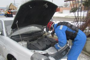 Стали известны подробности ДТП с «Ладой», влетевшей в бетонный забор