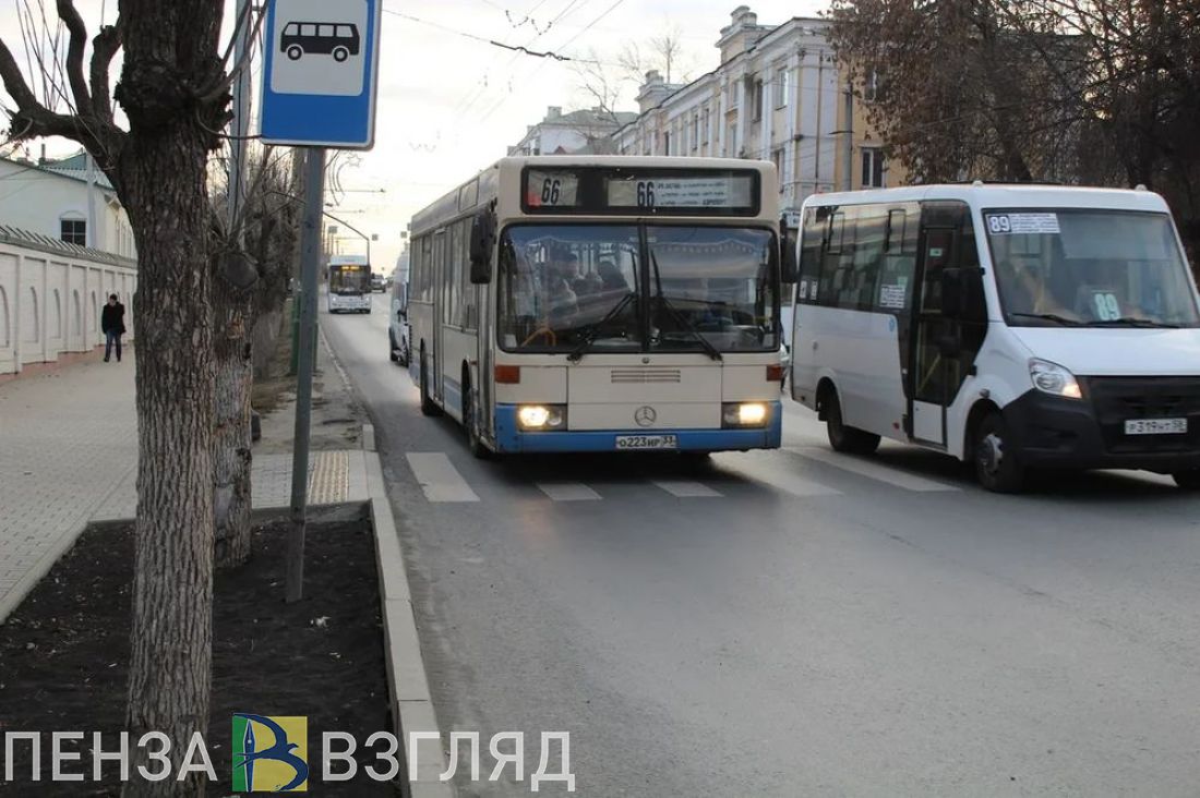 В Пензе продолжают работу все виды общественного транспорта