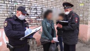 Полицейские поймали двух пензячек, бежавших через балкон