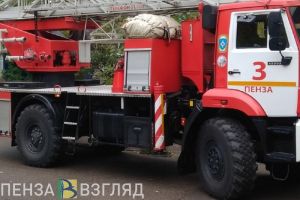 В Каменке Пензенской области вспыхнула стена дома