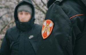 В Пензе росгвардейцы задержали двоих мужчин с большими мешками