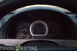 На проспекте Строителей в Пензе обчистили «десятку»