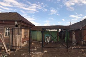 В Пензенской области мужчина ударил ножом сожительницу, а потом попытался свести счеты с жизнью