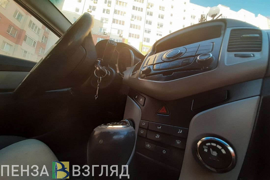Молодой экс-уголовник из Пензенской области пытался угнать авто