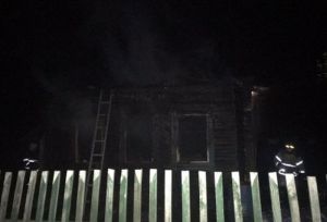 В Пензенской области мужчина пытался спасти сожительницу из горящего дома