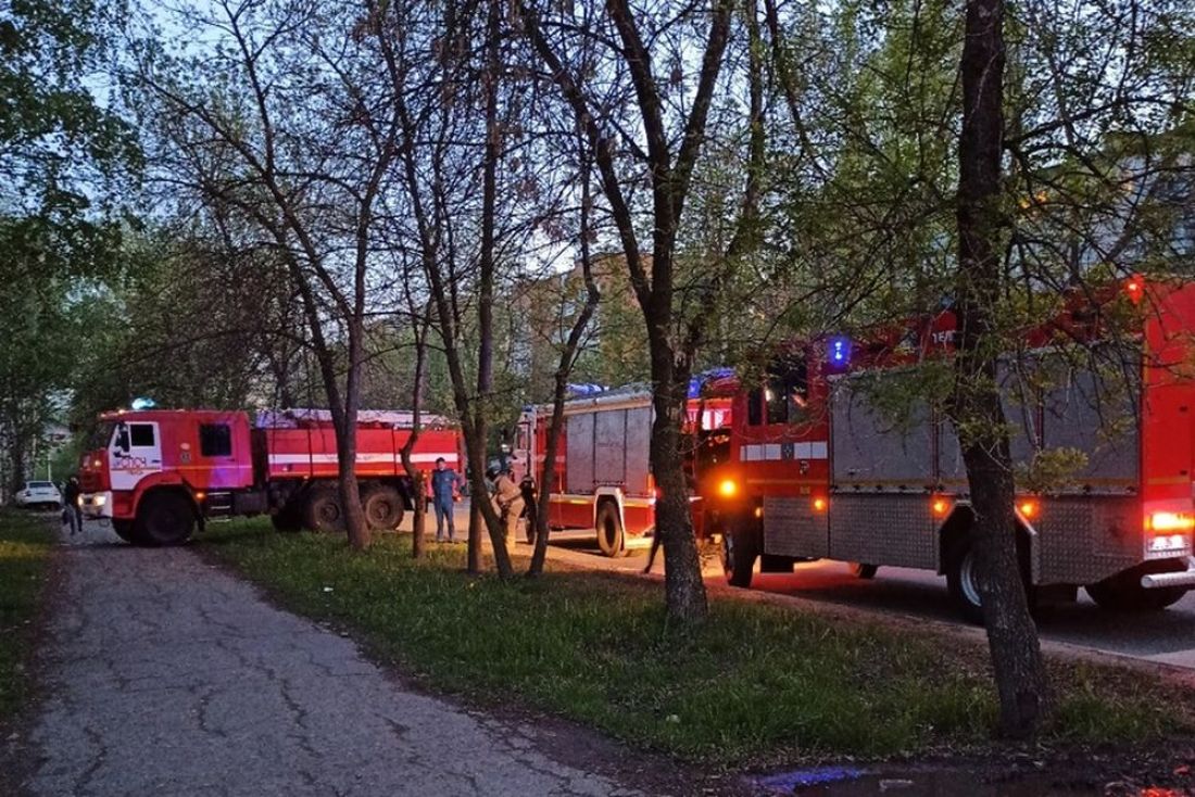 Опубликованы видео горящей комнаты на улице Рахманинова в Пензе |  12.05.2020 | Пенза - БезФормата