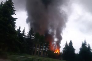 В МЧС сообщили подробности ночного пожара на улице Ленина в Пензе
