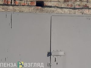 В Заречном вор похитил лестницы из погреба
