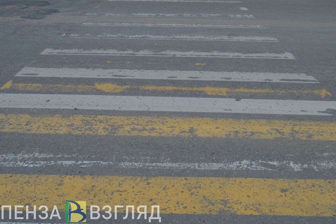 Ночью в Пензе водитель «ВАЗа» сбил молодого мужчину