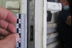 В Пензе вор умудрился похитить кассовый аппарат с деньгами