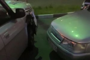 В Пензе поймали пьяного водителя, который врезался в столб