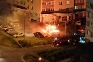 В МЧС рассказали о сгоревшей иномарке на проспекте Строителей в Пензе