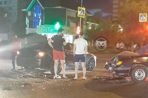 На перекрестке в пензенском районе Арбеково врезались два автомобиля