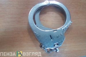 Пензенец хранил марихуану в цветочном горшке