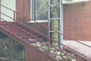 Утром в Пензе вспыхнул утеплитель вентиляционной трубы