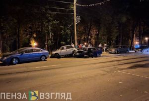 Стало известно, кто пострадал в аварии на улице Лермонтова в Пензе