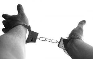 Бывший сотрудник полиции в Пензенской области вымогал у предпринимателя 2 млн рублей