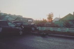 Два автомобиля попали в жесткую аварию в пензенском районе Терновка