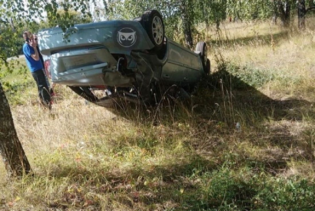 В Пензенском районе машина перевернулась вверх колесами