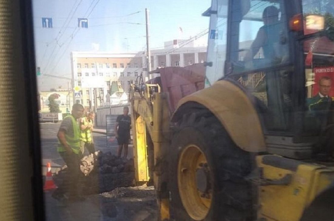 В центре Пензы из-за ремонтных работ образовалась пробка