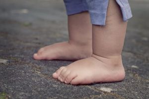 Стало известно о состоянии избитой отцом 2-летней девочки из Кузнецка