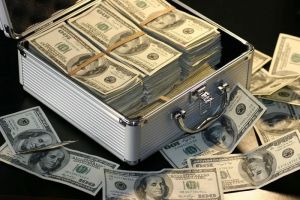 В Пензенской области пенсионерка занялась валютными операциями и прогадала